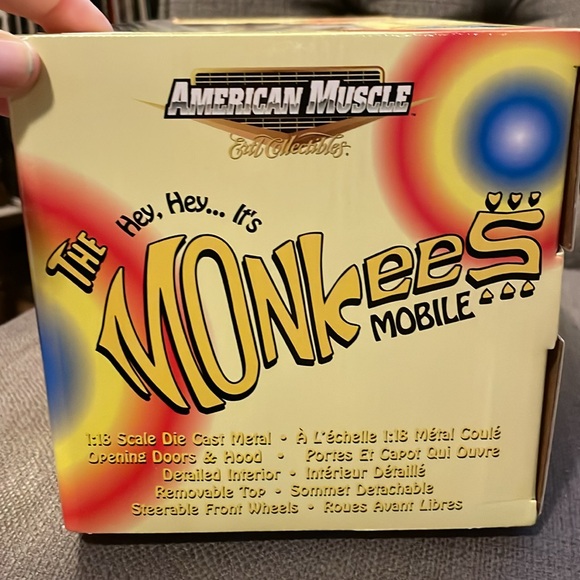 NWT 2002 The Monkees Monkee mobile 1:18 scale die cast American Muscle - Picture 4 of 6